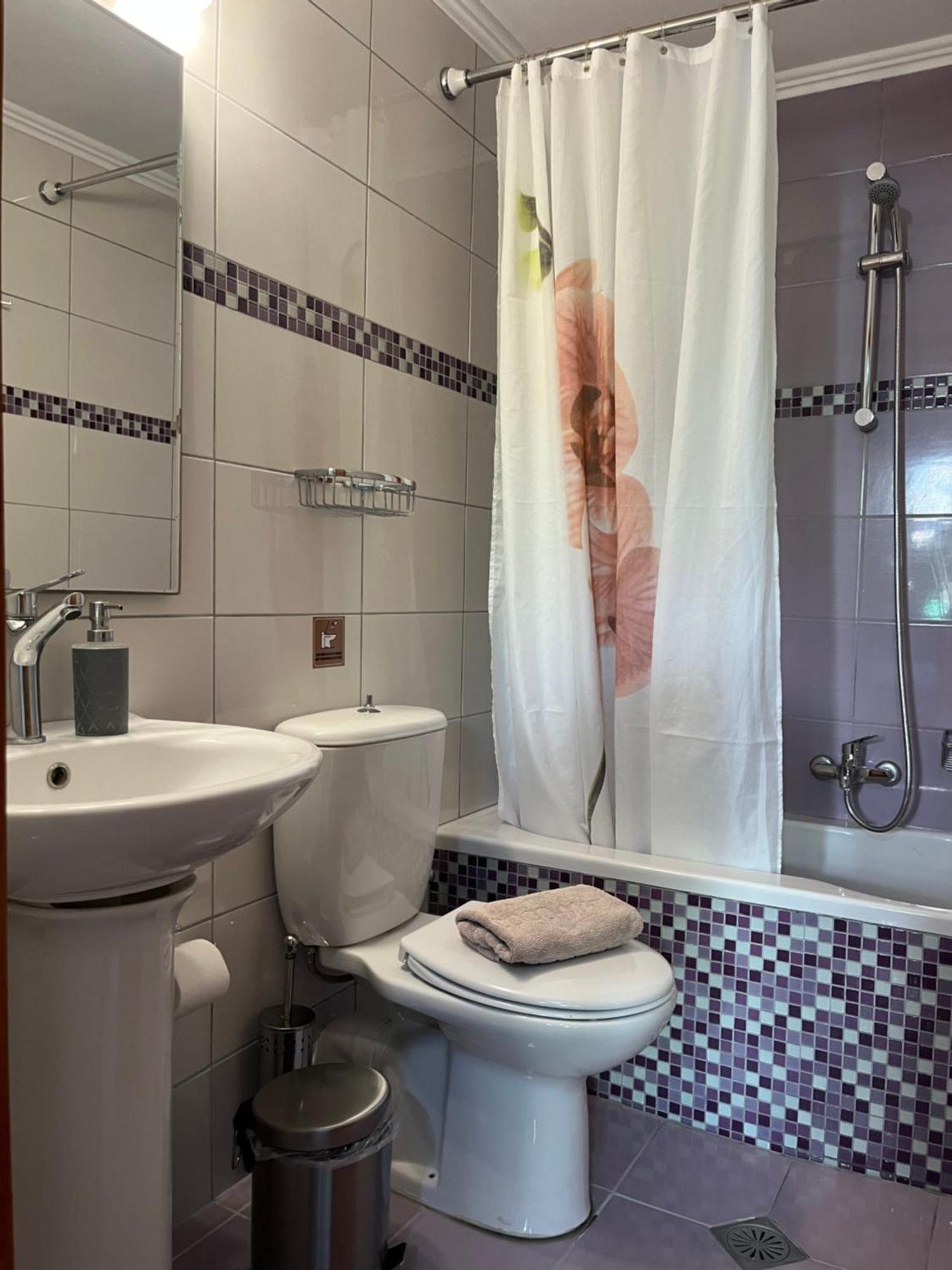 George Studios Vasiliki  Ruang foto